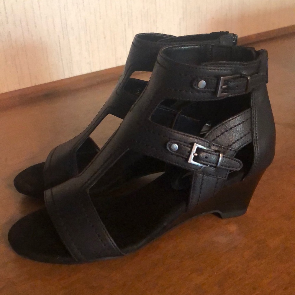 Aerosoles wedges